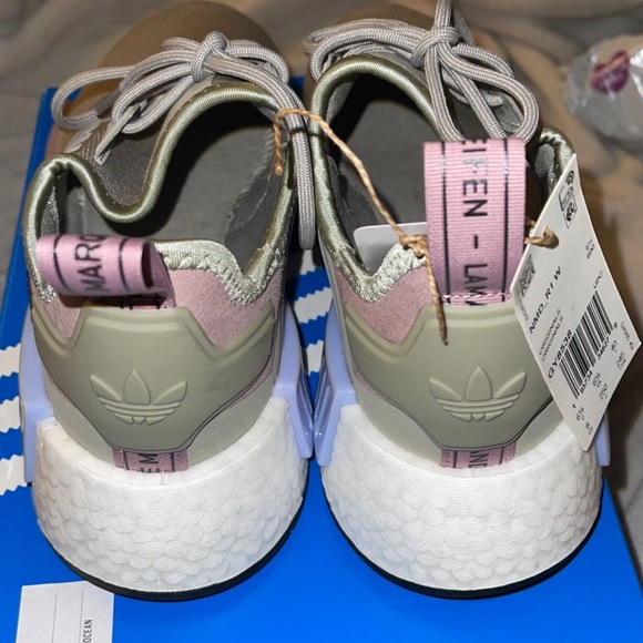 Adidas NMD_R1 Wide size 8 - Picture 6 of 11